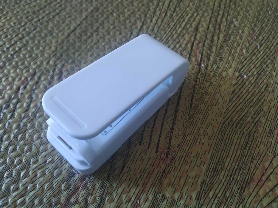 Mini selador de sacos