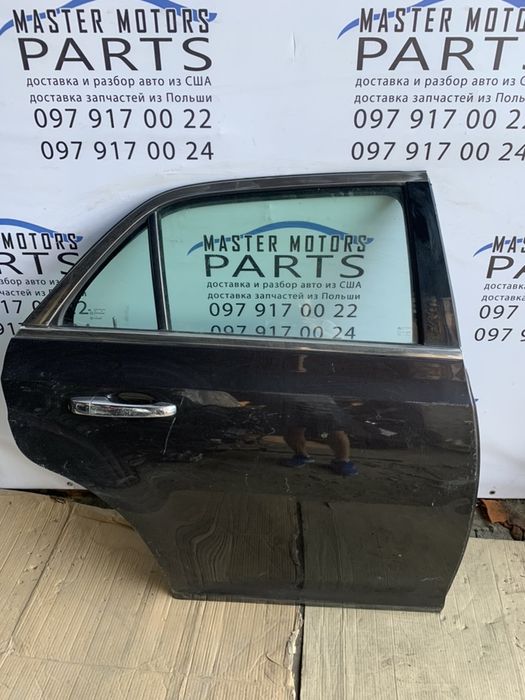 chrysler 300c дверка задня права в наявності