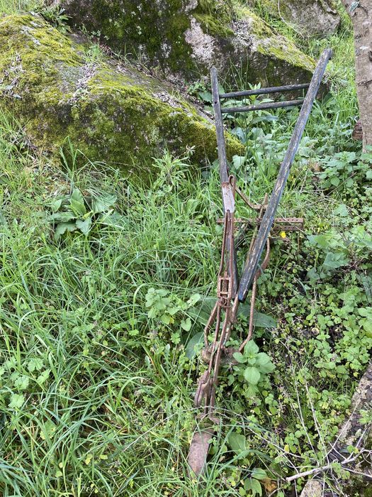 Varias peças agriculas