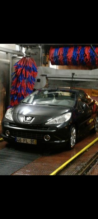 Vendo Peugeot 207cc em óptimo estado gasóleo 2008 bons consumos