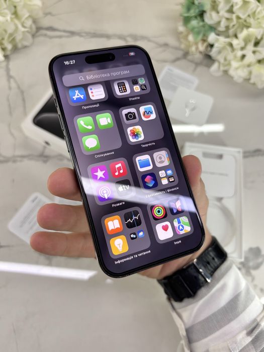 Чудовий iPhone 15 Pro 128GB Neverlock BlackTitanium (Магазин Гарантія)