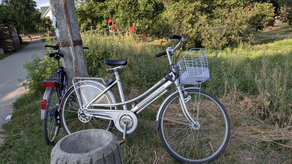 Надійний легкий міський велосипед