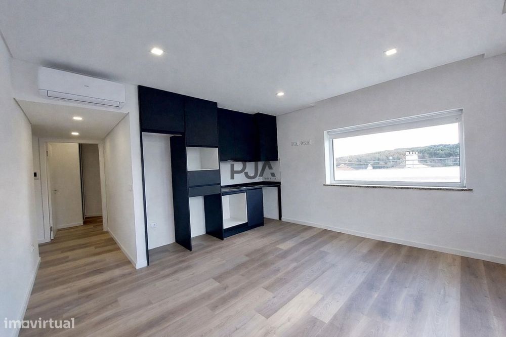 Apartamento T1 com Terraço em Tondela