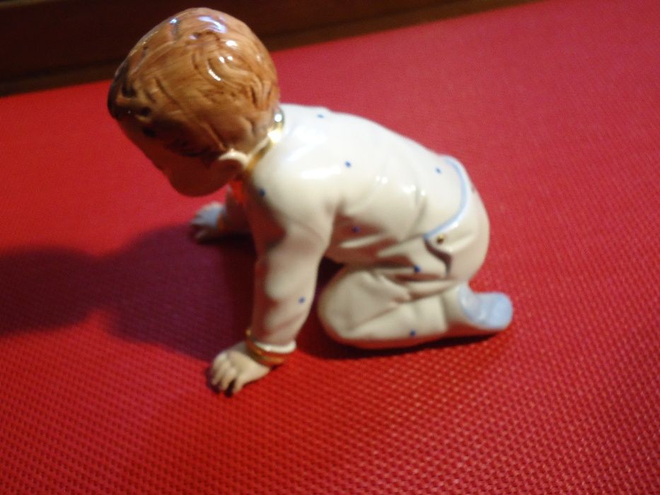 Piano Baby em Porcelana Fina