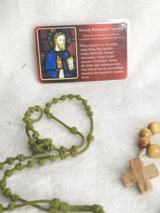 Różańce podróżne z drewna 157
