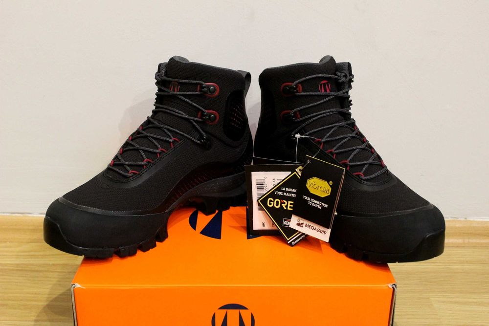 Треккинговые, горные ботинки TECNICA. Италия 39,40,41