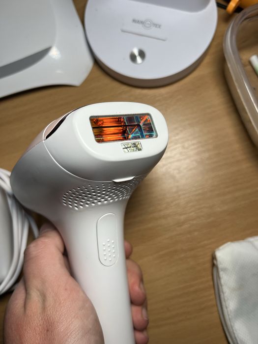 Фотоепильтор PHILIPS SC1994