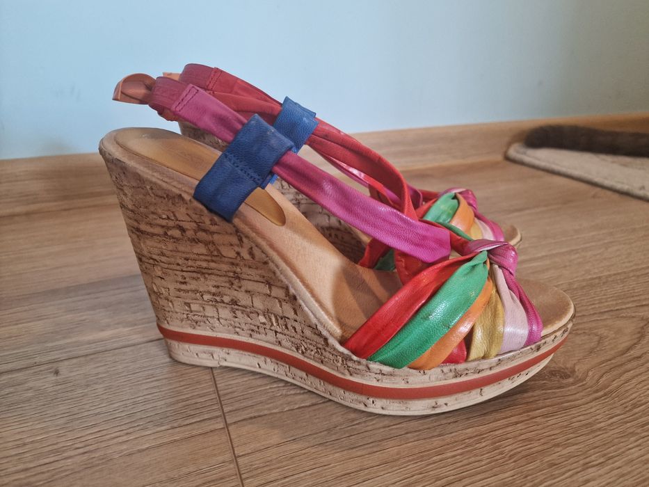 Sandały damskie na koturnie rozmiar 41