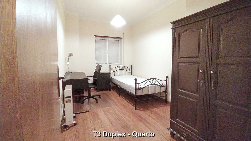 T3 dúplex, bom estado, bem arrendado, a 3 min da ponte metálica.
