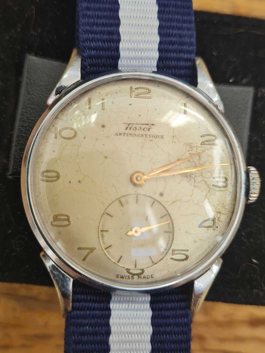 Stary Tissot Antimagnetique krab dolna sekunda z 1950 roku
