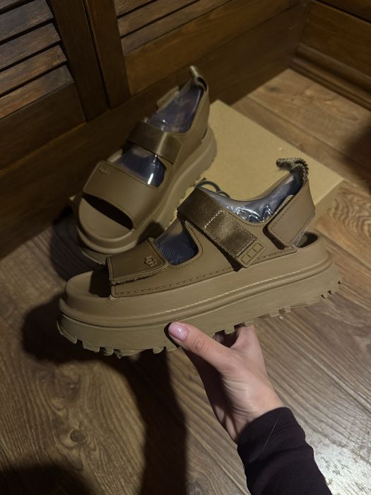 Сандалі босоніжки Ugg Goldenglow оригінал