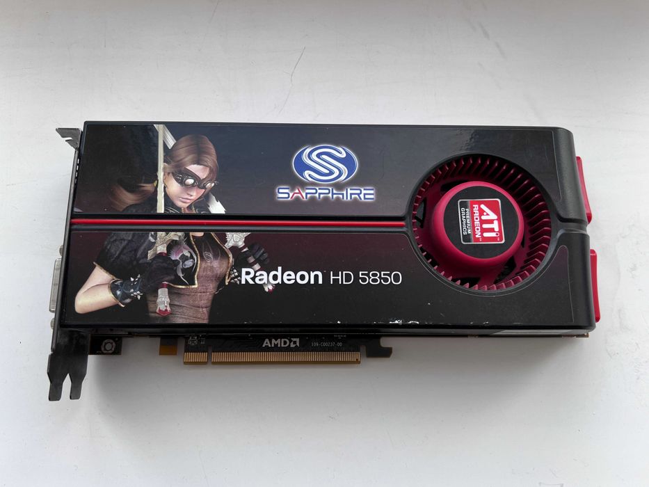 Продам комплект: материнку, відео, оперативну пам'ять