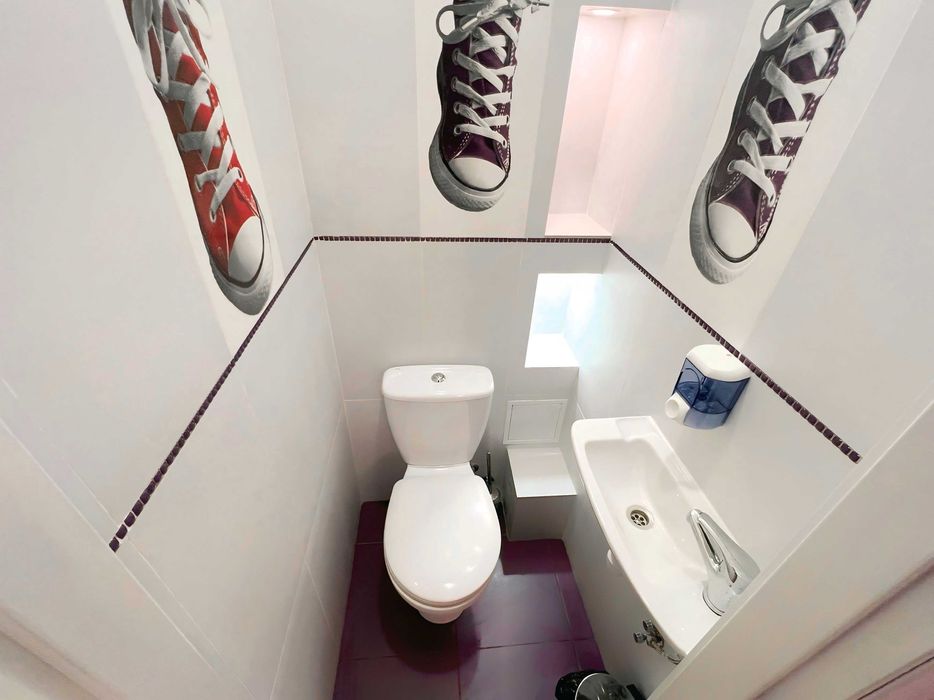 Новий Хостел біля ЖД | Комфортний та теплий простір для гостей!