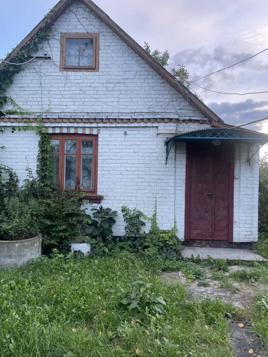 Деревʼяний будинок в хорошому стані БЕЗКОШТОВНО!