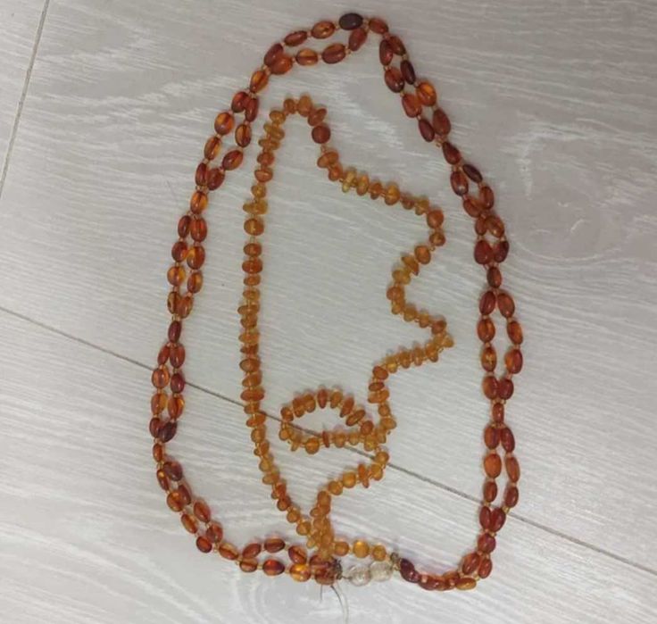 Браслет на руку корал,чорний кварц. Бурштинові буси Ссср