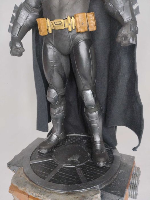 Estátua Batman em resina (42cm)