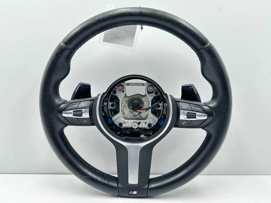 Volante - BMW Série 1 (F20)