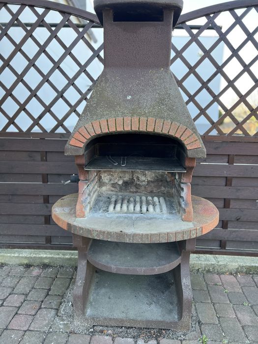 Grill betonowy uzywany w dobrym stanie