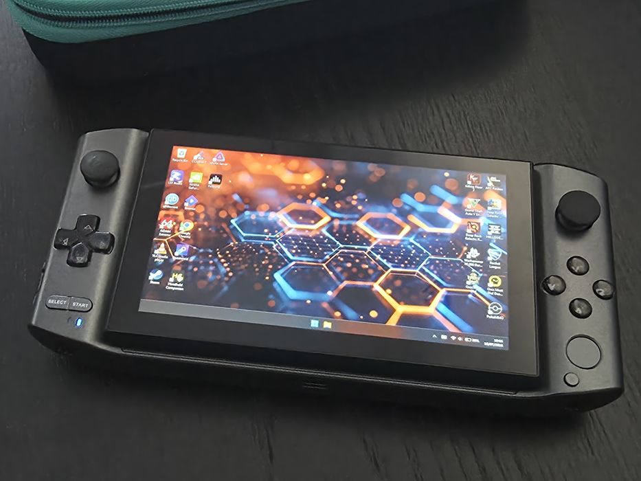 GPD Win 3 - I5 1135G7 - 16GB/1TB - Windows 11
