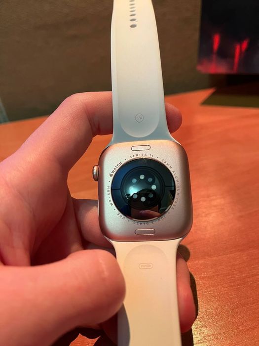 Apple Watch Series 11 46mm Rose Gold
