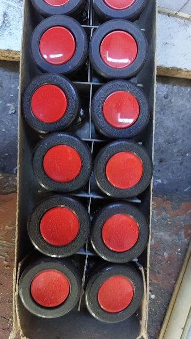 Przycisk sterowniczy Promet W0-N1-1KP C  -NOWY 500V 2.5 A