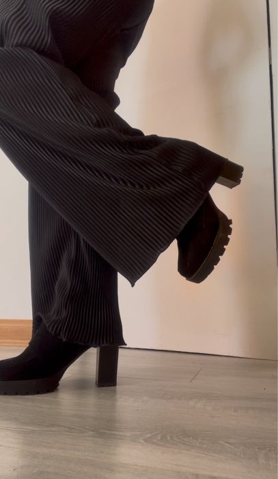 Елегантний Жіночий Костюм