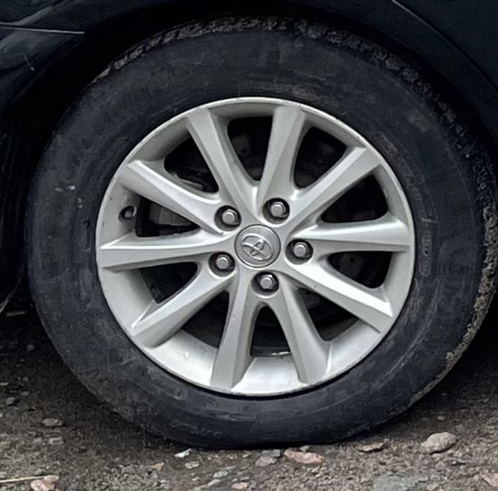 Комплект дисков Камри 40 б/у титан  Camry 40 3.5 r16 Camry 45 3.5 r 16