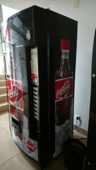 Máquina Vending (Venda Automática) Dixie Narco 8