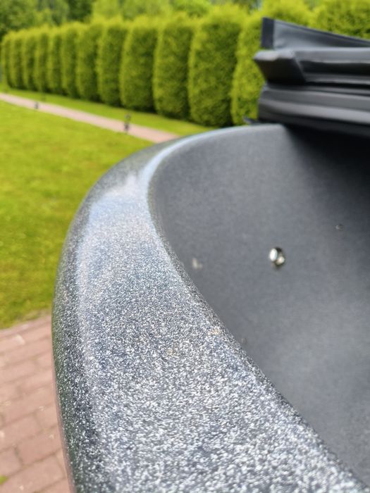 Dobrze wyposażona balia ogrodowa z transportem i montażem JACUZZI