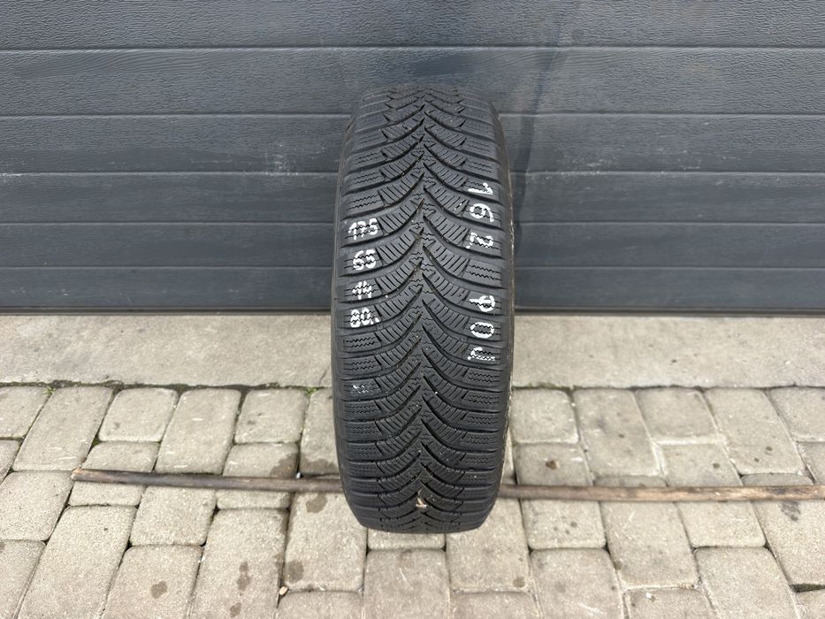 Pojedyncza opona zimowa Hankook 175/65/14 82T