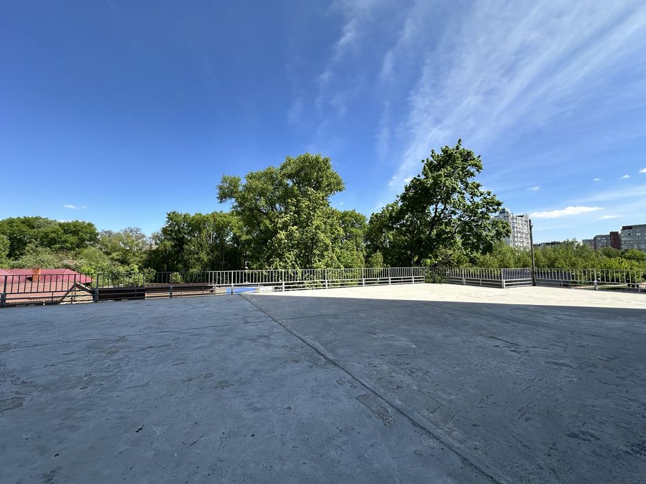 2 кім кв. новобудова вул.Стуса ( Чернишевського). Центр. 3 поверх