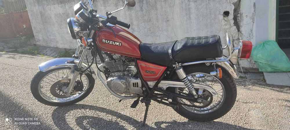 Suzuki Gn250 em  bom estado 1992
