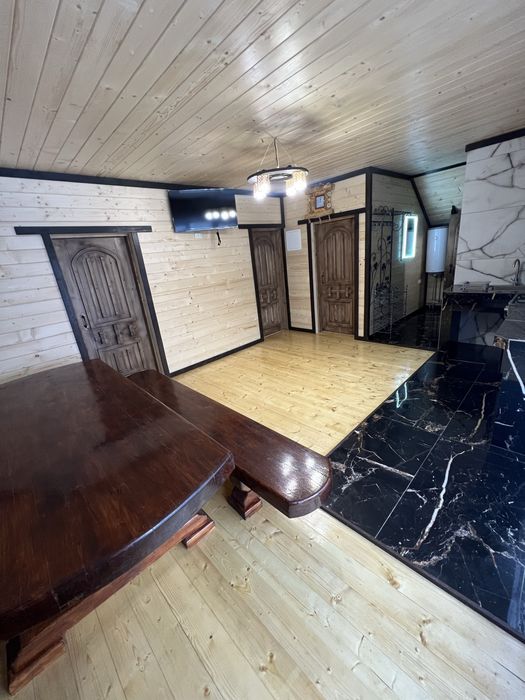 Відпочинок в Карпатах Славське ,Басейн , Чан ,Сауна  , Без господарів