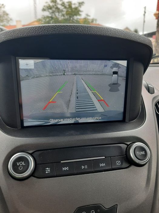 Ford Transit Courier LIMITED 2022 | Garantia FORD | IVA Dedutível