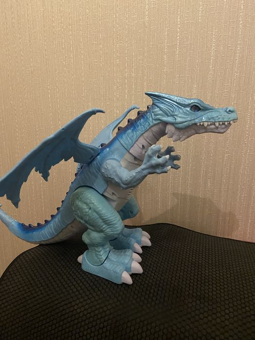 Іграшка “Дракон, що дихає вогнем” (світиться, видає звуки)