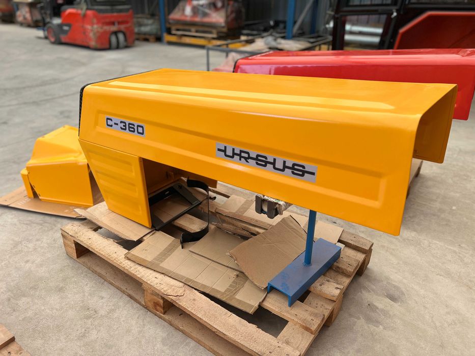 Maska do C330 C360 Maska Ursus z tworzywa i metalowe Dostawa całe PL