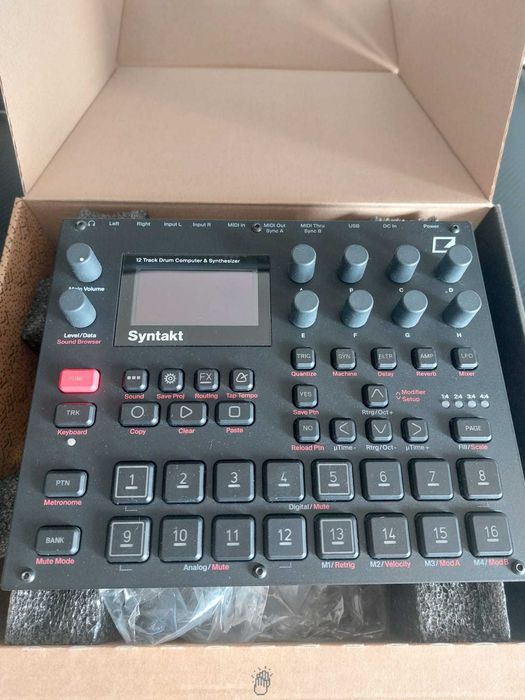 Elektron Syntakt