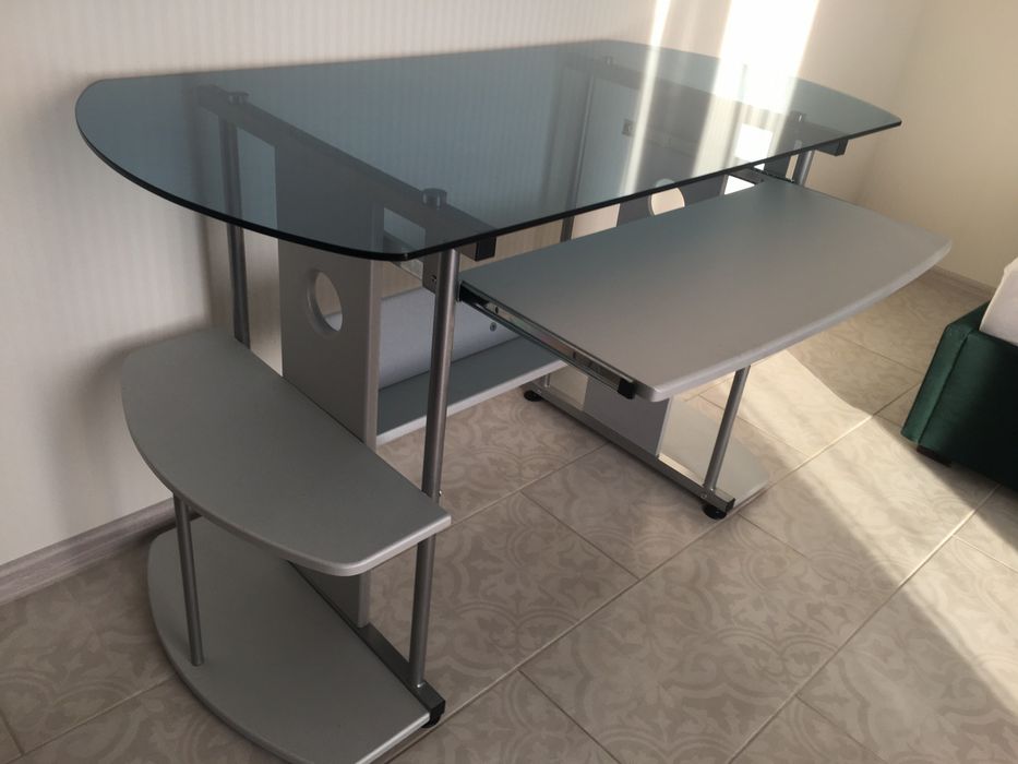 Продам стіл і стільчик