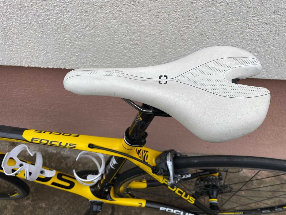 Rower szosowy Focus Cayo, Ultegra Di2, full carbon