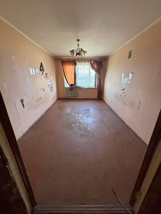 Продаж 3-х кімнатної квартири в Квасилові