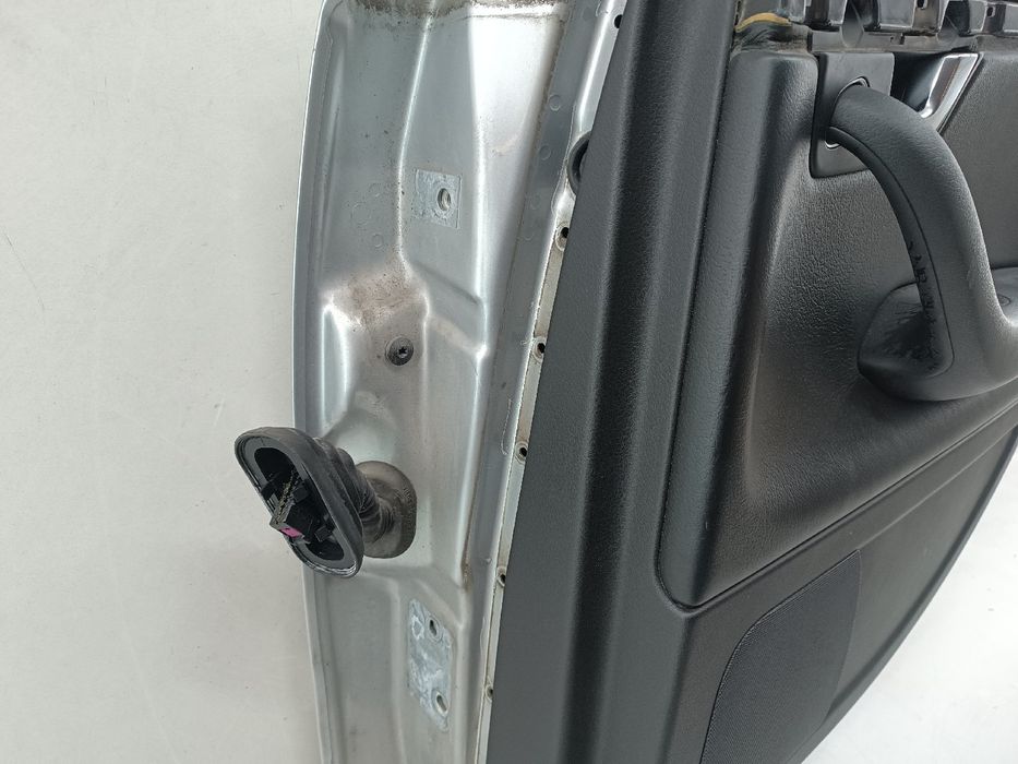 Porta Traseira Direita - AUDI A4 Avant (8E5, B6) | 00 - 05