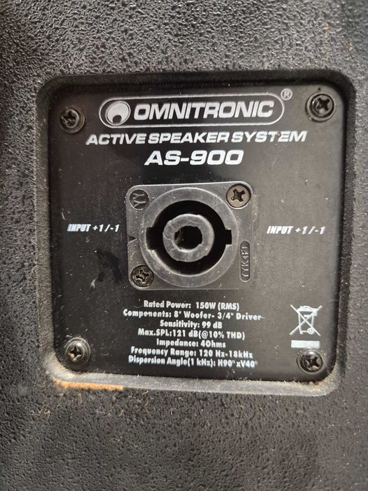 Colunas Omnitronic AS-900 ( 300 Watts, cada uma)
