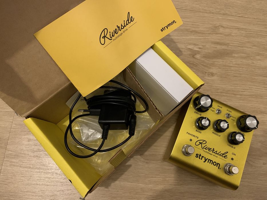 Pedal drive Strymon Riverside