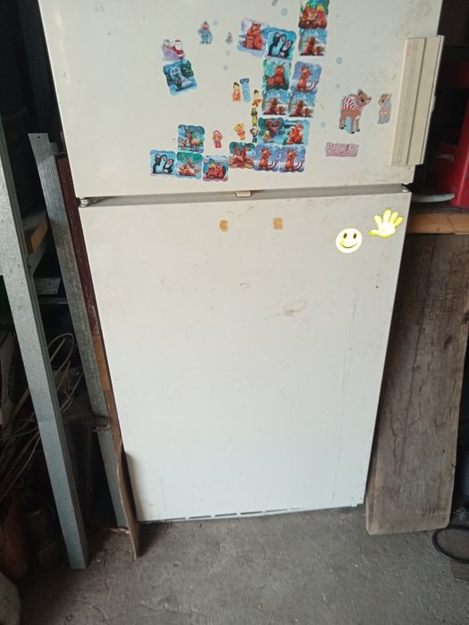 Продам холодильник.