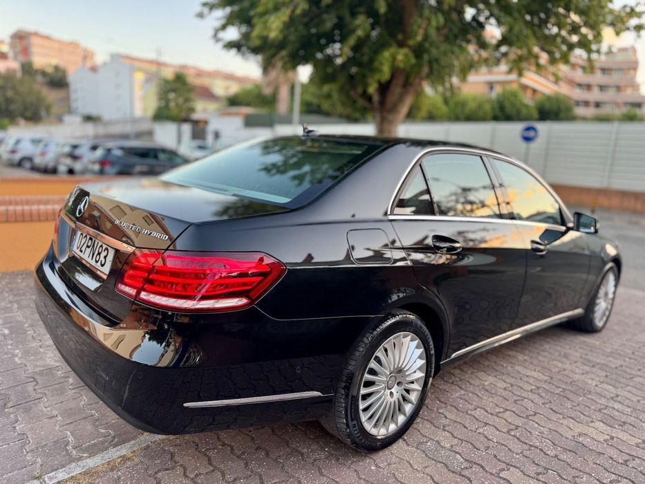 Mercedes-Benz E 300 BLUETEC Hybrid Elegance