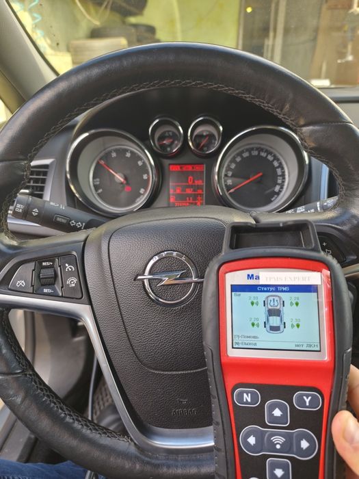Датчики тиску в шинах Nissan, Renault, Opel,  Ніссан, Рено, Опель