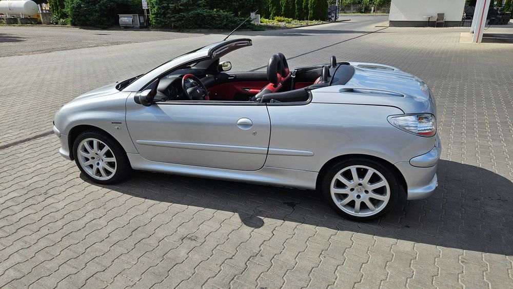 Peugeot 206cc / 2.0 benzyna 136KM / Czerwono-Czarne skóry / Edycja limitowana / SUPER STAN!