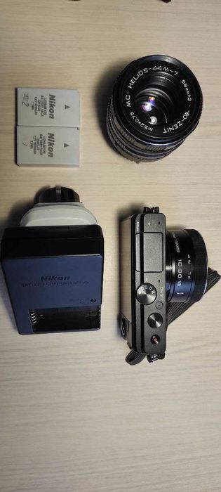 Фотоаппарат Nikon 1 j4 сенсорний + WIFI (+2 оріга батареи)
