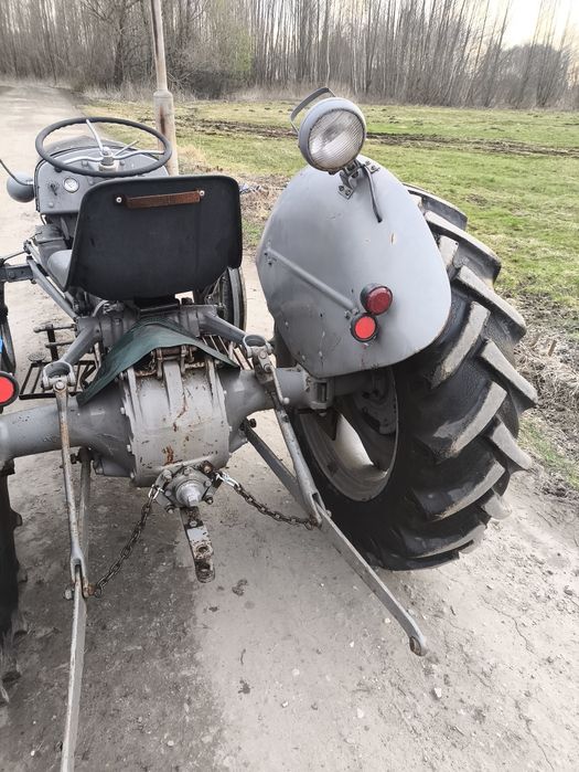 Ciągnik Ferguson te-a traktor tea 20 tea20 Massey Ted tef ursus c-330