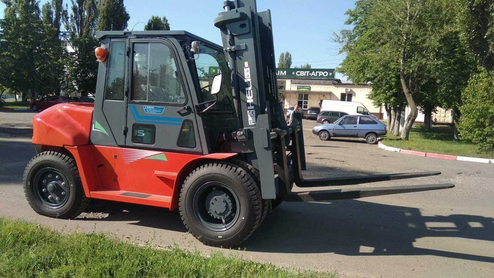 Оренда вилкового навантажувача кари автонавантажувач 2-8т Послуги 24/7